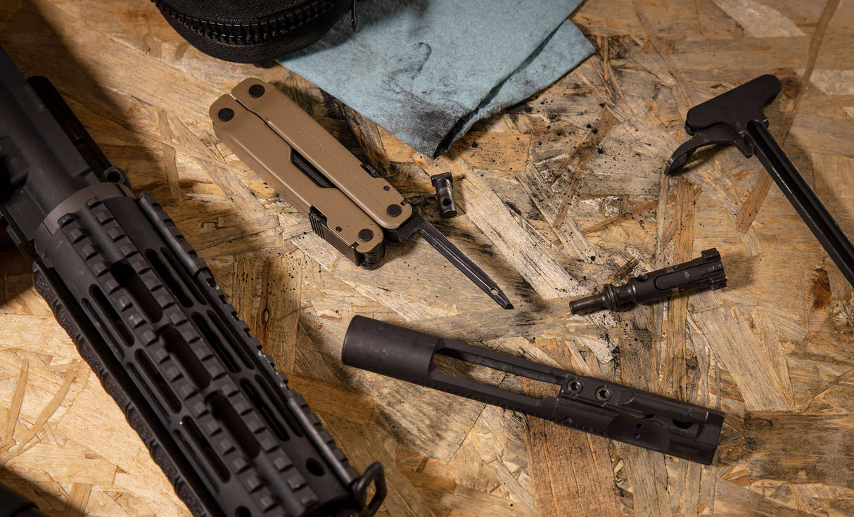 Translation missing: es.Super Tool with gun parts