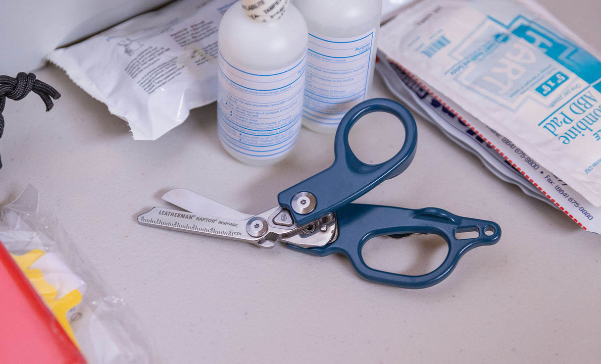 Translation missing: fr.raptor response on a desk