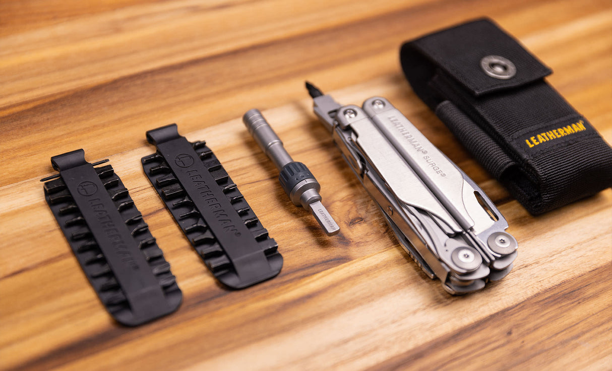Translation missing: fr.Leatherman Bit Kit Set with a Leatherman Surge