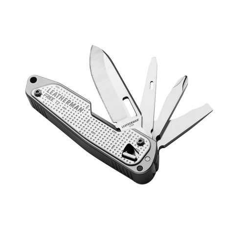 Canted T2 with fanned out implements