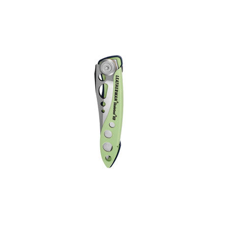 Translation missing: de.Verdant Skeletool KB in closed front position