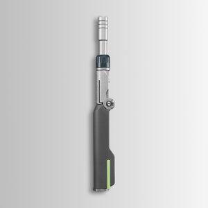Translation missing: es.Batch #009: Adapter shown vertically with dark handle, metallic upper section, and green accent strip