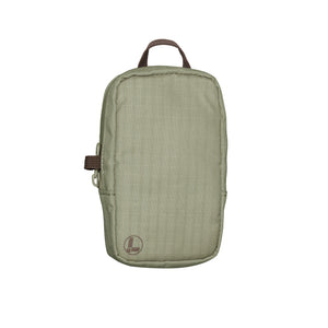 Translation missing: nl.A Leatherman Tool Pouch in a Mossy Fog color, featuring a minimalist rectangular design with a grid-patterned fabric texture, a brown top loop for carrying, and a side zipper with a pull tab. The pouch is adorned with a subtle Leatherman logo in the lower left corner