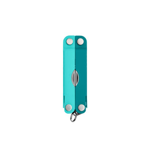 Translation missing: de.Parakeet Leatherman Micra® multi-tool closed, showcasing its compact design and keychain attachment
