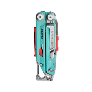Translation missing: fr.Aqua and stainless Leatherman Signal® multi-tool closed, featuring pocket clip, hammer, and various functions for outdoor and emergency use