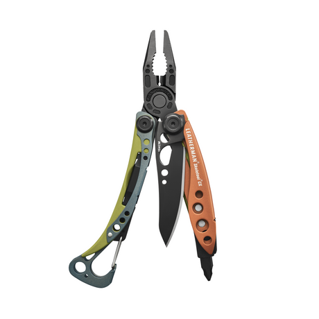 Translation missing: fr.Aurora Skeletool CX in a fanned position